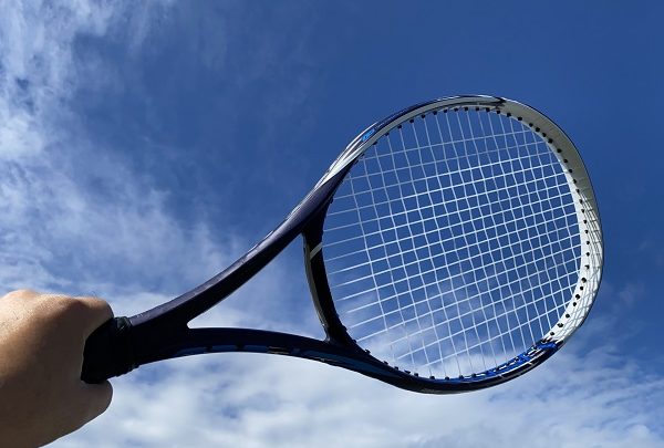 テニスのグリップが厚い・薄いの違いと選び方 ストローク編